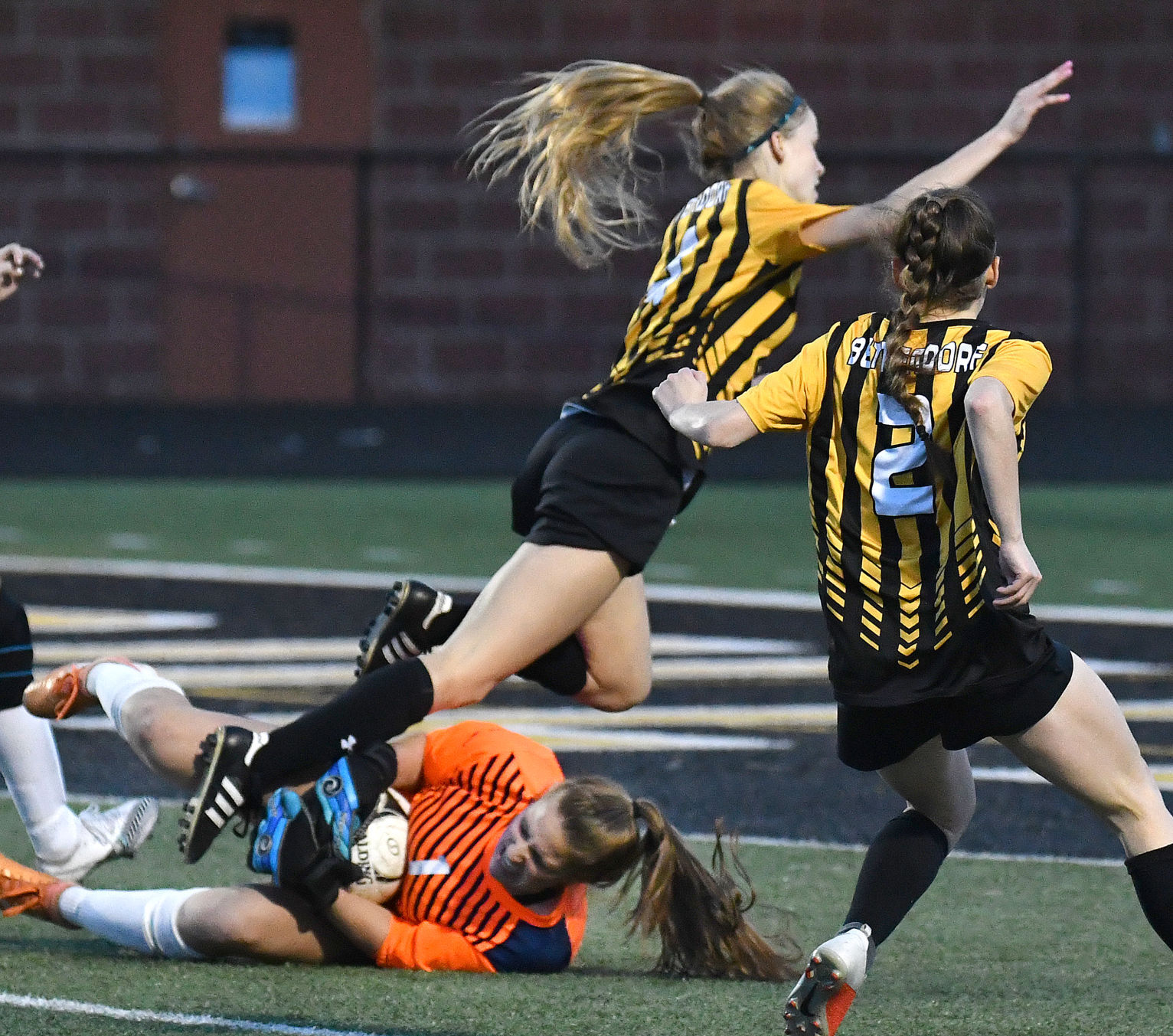 043021-qc-spt-pv-bett soccer-109